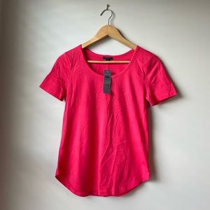 Ann Taylor Round Neck Short SleeveT-Shirt
